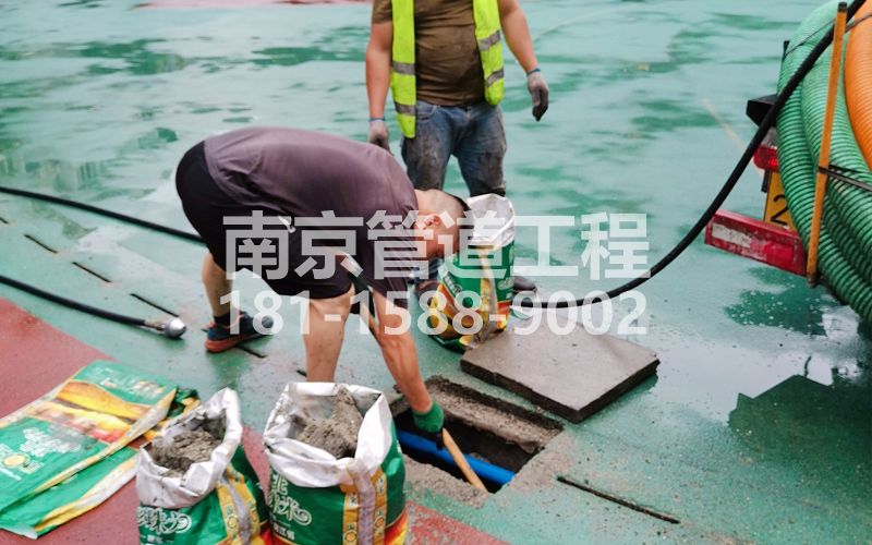 218燕华花园管道清淤