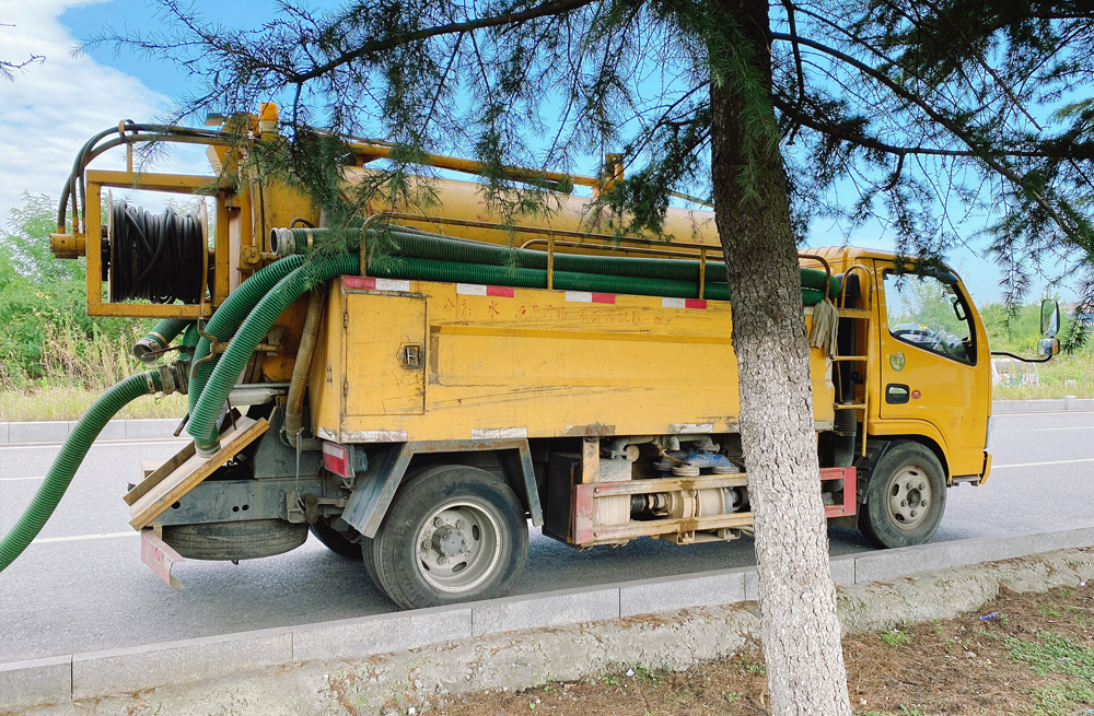 283燕华花园清洗抽粪车