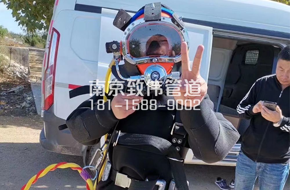 燕华花园沉淀池清底