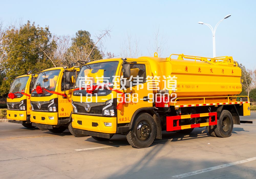 369燕华花园多利卡吸污车